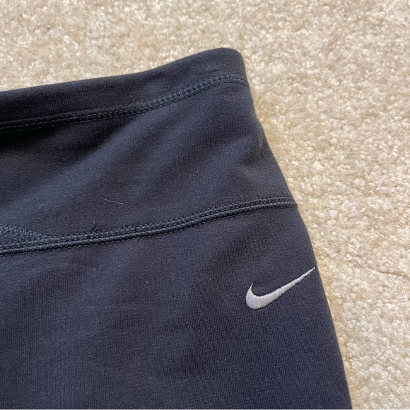 NEW Nike Pants Womens Extra Small Black Fit Dry Sports Capri Stretch Activewear - Picture 7 of 12